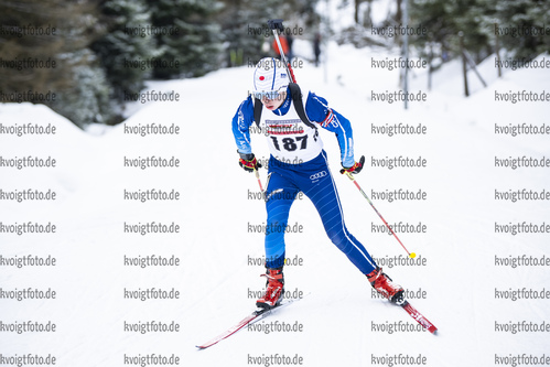 05.02.2021, xsoex, Biathlon Deutschlandpokal Clausthal-Zellerfeld, v.l. Alex Bauer (Germany)  / 