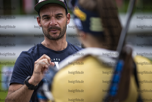 Ruhpolding, Deutschland, 23.05.22: Trainer Kristian Mehringer (Germany) schaut waehrend des Training am 23. Februar 2022 in Ruhpolding. (Foto von Kevin Voigt / VOIGT)

Ruhpolding, Germany, 23.05.22: Trainer Kristian Mehringer (Germany) looks on during the training at the May 23, 2022 in Ruhpolding. (Photo by Kevin Voigt / VOIGT)