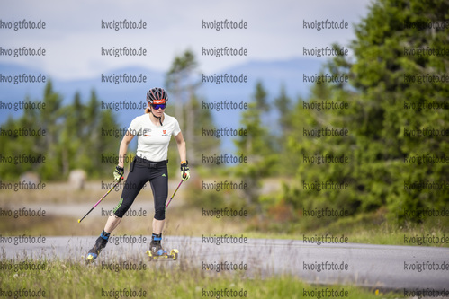 Hafjell, Norwegen, 09.07.22: Franziska Hildebrand (Germany) in aktion waehrend des Training am 09. July  2022 in Hafjell. (Foto von Kevin Voigt / VOIGT)

Hafjell, Norway, 09.07.22: Franziska Hildebrand (Germany) in action competes during the training at the July 09, 2022 in Hafjell. (Photo by Kevin Voigt / VOIGT)