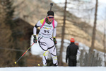18.12.2015, xkvx, Wintersport, Biathlon Alpencup Martell, Sprint v.l. HERR Anne