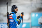 01.12.2021, xkvx, Biathlon IBU World Cup Oestersund, Training Women and Men, v.l. Eric Perrot (France) schaut / looks on