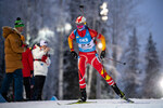 02.12.2021, xkvx, Biathlon IBU World Cup Oestersund, Sprint Women, v.l. Jialin Tang (China) in aktion / in action competes