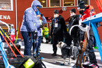 05.12.2021, xkvx, Biathlon IBU World Cup Oestersund, Pursuit Men, v.l. Suchhund Anti-Doping Agentur Schweden nach dem Wettkampf / after the competition