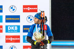 05.12.2021, xkvx, Biathlon IBU World Cup Oestersund, Pursuit Men, v.l. Emilien Jacquelin (France) bei der Siegerehrung / at the medal ceremony