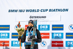 05.12.2021, xkvx, Biathlon IBU World Cup Oestersund, Pursuit Men, v.l. Vetle Sjaastad Christiansen (Norway) bei der Siegerehrung / at the medal ceremony