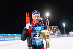 05.12.2021, xkvx, Biathlon IBU World Cup Oestersund, Pursuit Men, v.l. Simon Eder (Austria) nach der Siegerehrung / after the medal ceremony