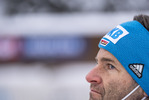 08.12.2021, xkvx, Biathlon IBU World Cup Hochfilzen, Training Women and Men, v.l. Trainer Florian Steirer (Germany) schaut / looks on