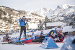 15.12.2021, xkvx, Biathlon IBU World Cup Le Grand Bornand, Training Women and Men, v.l. Emilien Jacquelin (France) in aktion am Schiessstand / at the shooting range