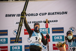 17.12.2021, xkvx, Biathlon IBU World Cup Le Grand Bornand, Sprint Men, v.l. Johannes Thingnes Boe (Norway) bei der Siegerehrung / at the medal ceremony