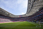 09.04.2022, Fussball, 1.Bundesliga, FC Bayern Muenchen - FC Augsburg, v.l. Stadionansicht / Ansicht / Arena / Stadion / Innenraum / Innen / Innenansicht / Rasen / Tribuene / Allianz Arena