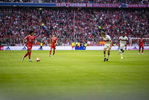 08.05.2022, Fussball, 1.Bundesliga, FC Bayern Muenchen - VfB Stuttgart, v.l. Serge Gnabry (FC Bayern Muenchen), Borna Sosa (VfB Stuttgart)