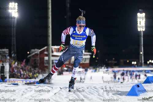 07.12.2019, xkvx, Biathlon IBU Weltcup Oestersund, Staffel Herren, v.l. Alex Howe (United States) in aktion / in action competes
