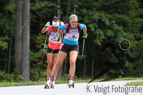 13.09.2015, xkvx, Wintersport, Deutsche Meisterschaft Biathlon 2015, v.l. Karin Oberhofer (Italien), Annika Knoll (SV Friedenweiler-Rudenberg)