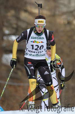 18.12.2015, xkvx, Wintersport, Biathlon Alpencup Martell, Sprint v.l. VOIGT Vanessa