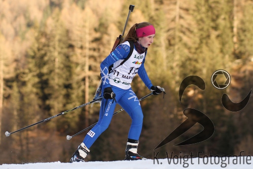 19.12.2015, xkvx, Wintersport, Biathlon Alpencup Martell, Sprint v.l. BUETTER Nadja