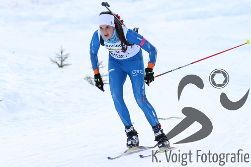 19.12.2015, xkvx, Wintersport, Biathlon Alpencup Martell, Sprint v.l. RATHKE Laura