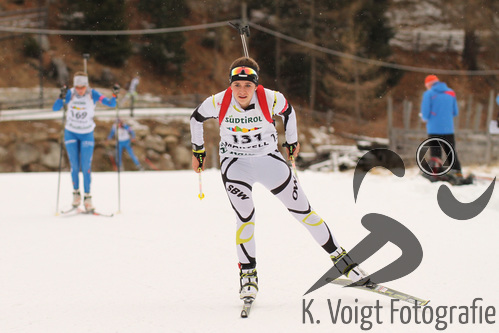 09.01.2015, xkvx, Wintersport, DSV Biathlon Deutschlandpokal Sprint v.l. SAUTER Marina