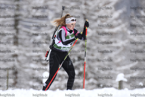 10.01.2015, xkvx, Wintersport, DSV Biathlon Deutschlandpokal Verfolgung v.l. SCHMID Laura