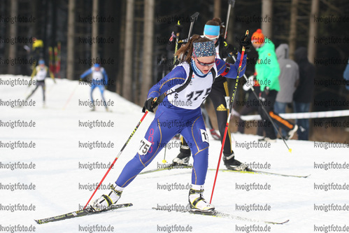 28.02.2016, xkvx, Wintersport, DSV Biathlon Deutschlandpokal Massenstart v.l. HORN Corinna