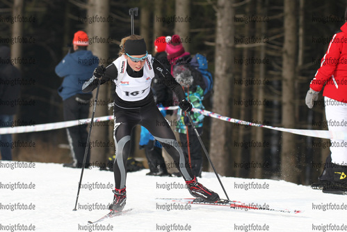 28.02.2016, xkvx, Wintersport, DSV Biathlon Deutschlandpokal Massenstart v.l. ALRAUN Ines