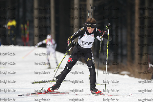 28.02.2016, xkvx, Wintersport, DSV Biathlon Deutschlandpokal Massenstart v.l. FIEDLER Jana