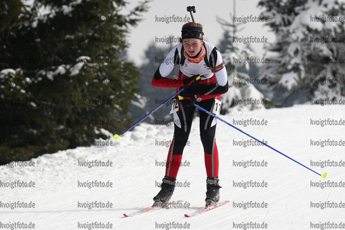 28.02.2016, xkvx, Wintersport, DSV Biathlon Deutschlandpokal Massenstart v.l. HARTMANN Johanna