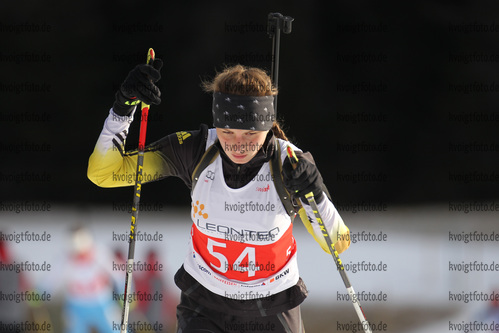 11.12.2016, xkvx, Wintersport, Biathlon IBU Junior Cup - Lenzerheide, Sprint v.l. LOPATIC Dajana