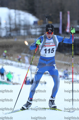 17.12.2016, xkvx, Wintersport, DSV Biathlon Deutschlandpokal Sprint v.l. MADERSBACHER Frederik