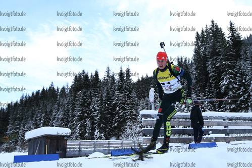 09.12.2017, xkvx, Wintersport, Biathlon IBU Junior Cup - Obertilliach, Sprint v.l. LOHSCHMIDT Sven
