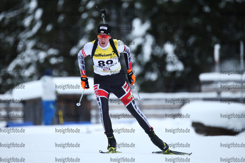 10.12.2017, xkvx, Wintersport, Biathlon IBU Junior Cup - Obertilliach, Sprint v.l. HECHENBERGER Andreas