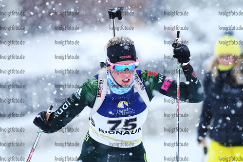 15.12.2017, xkvx, Wintersport, Biathlon IBU Junior Cup - Ridnaun, Einzel v.l. SLIVENSKY Nina