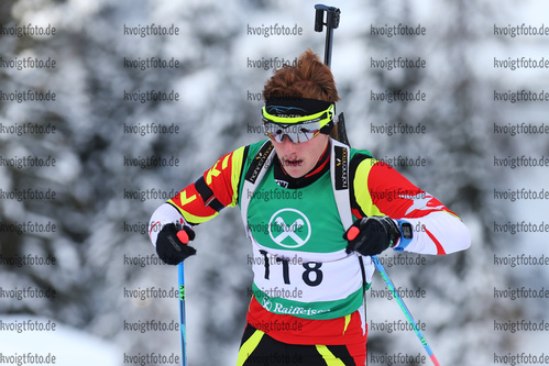 17.12.2017, xkvx, Wintersport, Alpencup - DSV Biathlon Deutschlandpokal v.l. CHRISTELER Stefan