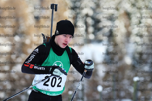 17.12.2017, xkvx, Wintersport, Alpencup - DSV Biathlon Deutschlandpokal v.l. BAUMGARDT Johannes