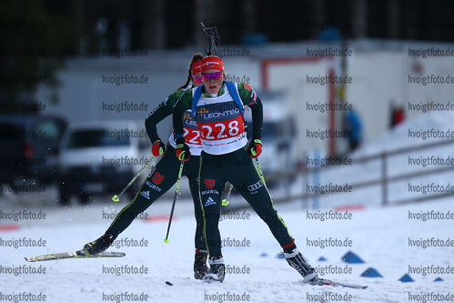 07.01.2018, xkvx, Wintersport, DSV Biathlon Deutschlandpokal - Notschrei, Verfolgung v.l. KEBINGER Hanna