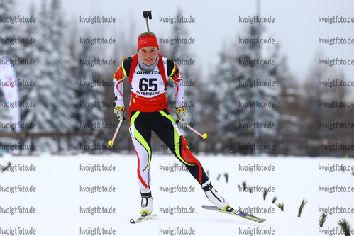 10.02.2018, xkvx, Wintersport, DSV Biathlon Deutschlandpokal - Altenberg, Massenstart v.l. LANGE Nicola