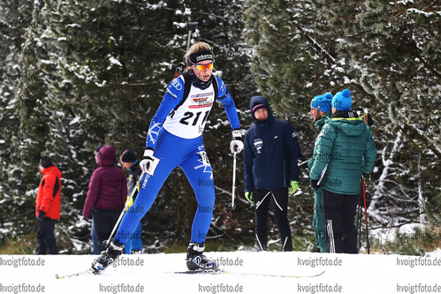 11.02.2018, xkvx, Wintersport, DSV Biathlon Deutschlandpokal - Altenberg, Verfolgung v.l. HEINEMANN Marit