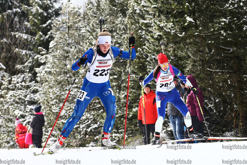 11.02.2018, xkvx, Wintersport, DSV Biathlon Deutschlandpokal - Altenberg, Verfolgung v.l. HOLLER Vroni