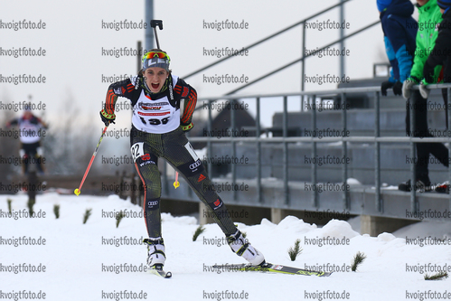 11.02.2018, xkvx, Wintersport, DSV Biathlon Deutschlandpokal - Altenberg, Verfolgung v.l. BEHRINGER Emilie