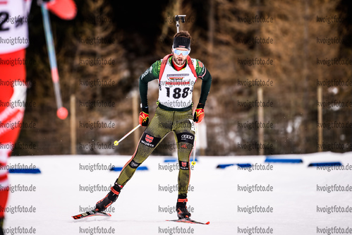 16.12.2018, xkvx, Biathlon, Deutschlandpokal Martell, Verfolgung, v.l. DONHAUSER Johannes