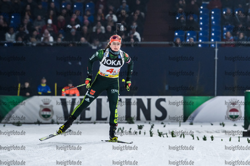 29.12.2018, xkvx, Biathlon JOKA World Team Challenge, AUF SCHALKE emspor, v.l. Sophia Schneider

(DFL/DFB REGULATIONS PROHIBIT ANY USE OF PHOTOGRAPHS as IMAGE SEQUENCES and/or QUASI-VIDEO)