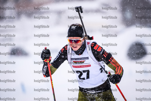 14.01.2019, xkvx, Biathlon, Qualifikationsrennen JWM, Massenstart v.l. SPARK Lisa