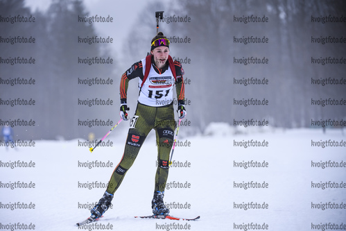 22.02.2019, xkvx, Biathlon, Deutsche Jugendmeisterschaft Kaltenbrunn, Einzel, v.l. RICHTER Anna-Maria