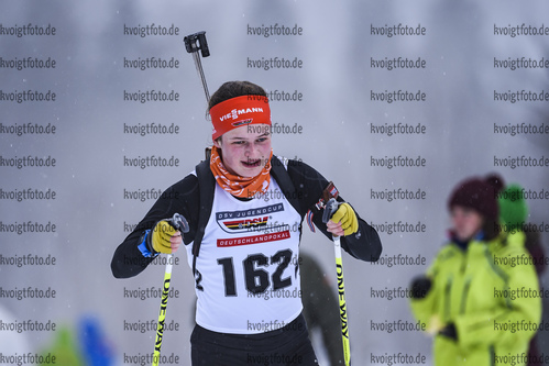 22.02.2019, xkvx, Biathlon, Deutsche Jugendmeisterschaft Kaltenbrunn, Einzel, v.l. HARTMANN Johanna