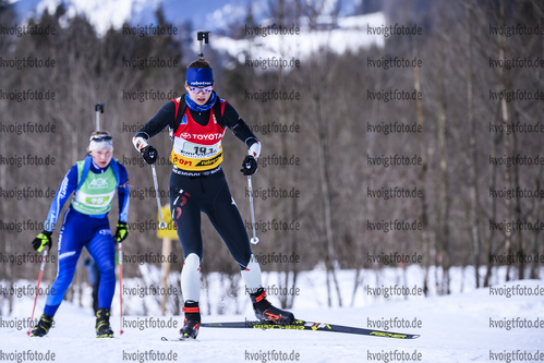 24.02.2019, xkvx, Biathlon, Deutsche Jugendmeisterschaft Kaltenbrunn, Staffel, v.l. POIKE Tamina