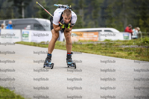 08.09.2019, xkvx, Biathlon, Deutsche Meisterschaften am Arber, Verfolgung Herren, v.l. Florian Hollandt