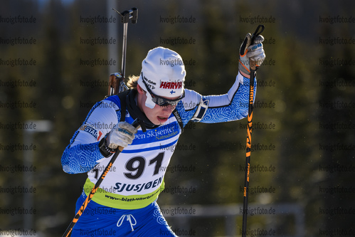 30.11.2019, xkvx, Biathlon IBU Sjusjoen, Sprint Herren, v.l. Tuomas Harjula (Finland) in aktion / in action competes