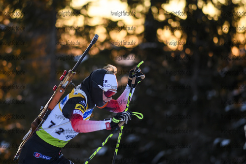 30.11.2019, xkvx, Biathlon IBU Sjusjoen, Sprint Frauen, v.l. Hilde Fenne (Norway) in aktion / in action competes