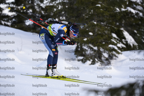 01.12.2019, xkvx, Biathlon IBU Cup Sjusjoen, Verfolgung Frauen, v.l. Alexia Runggaldier (Italy) in aktion / in action competes