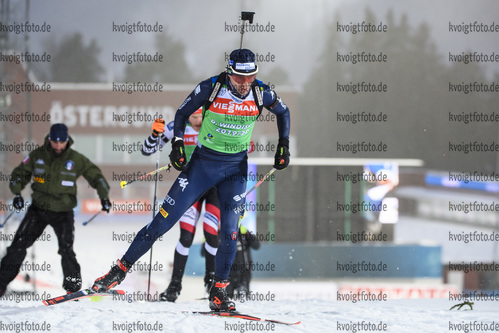 03.12.2019, xkvx, Biathlon IBU Weltcup Oestersund, Training Herren, v.l. Dominik Windisch (Italy) in aktion / in action competes