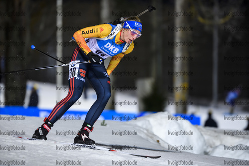 05.12.2019, xkvx, Biathlon IBU Weltcup Oestersund, Einzel Damen, v.l. Vanessa Hinz (Germany) in aktion / in action competes